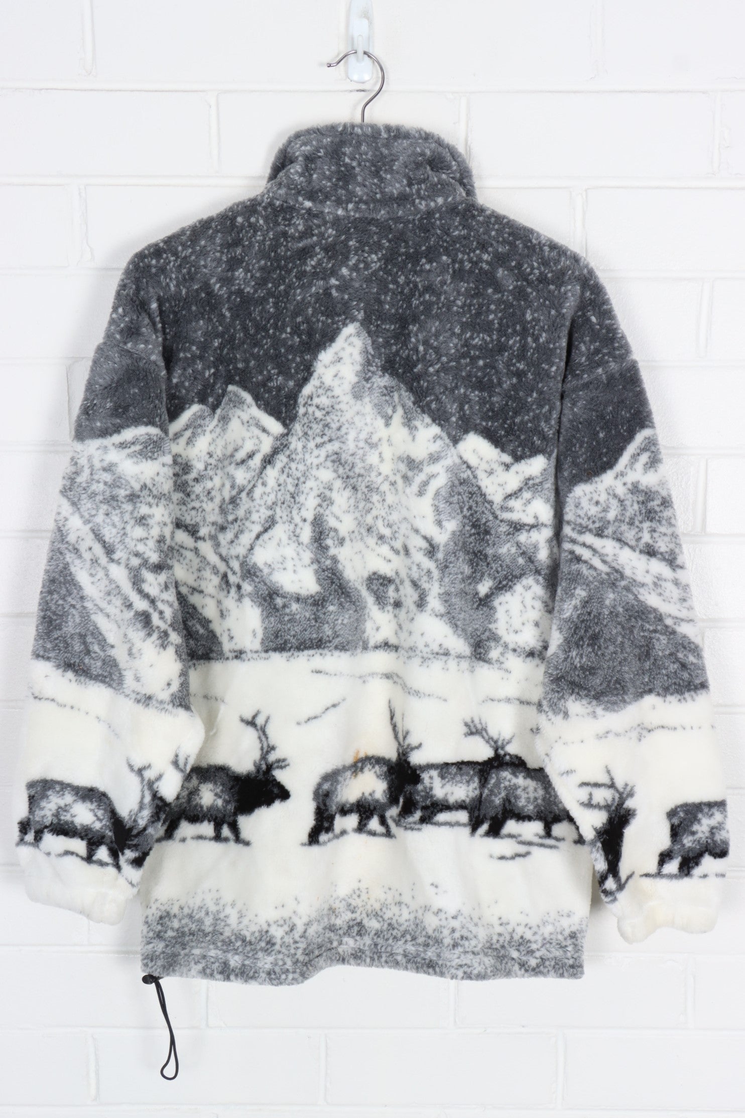 REDHEAD Moose Black & White Mountain Scene All Over Plush Fleece (L-XL)