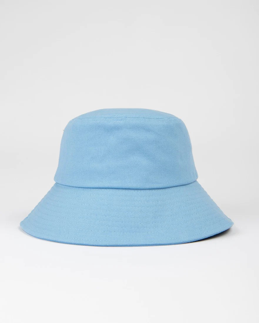 Rusty Essentials Bucket Hat